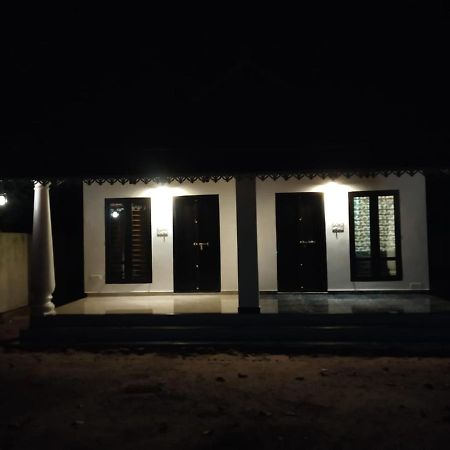 Marari Secret Beach Yoga Homestay Mararikulam Esterno foto